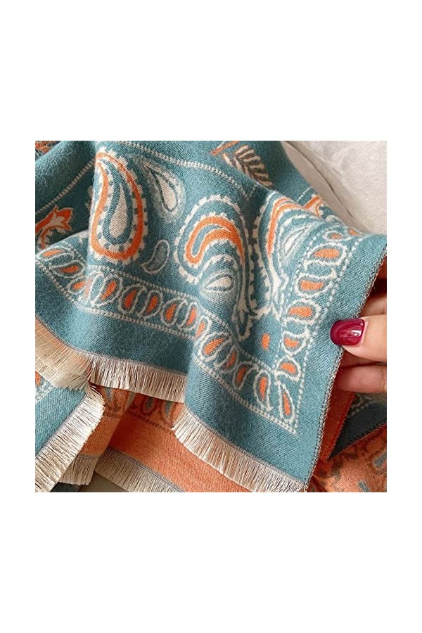 Femme Écharpe Châle dautomne et dhiver à lextérieur for plus de confort et de chaleur. La grande écharpe en laine est util