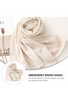 1 châle à broderie pour fille
