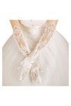 Trjgtas Gants Blancs Femmes Mariage mariée Longs Gants Creux Broderie Paillettes Dentelle Florale Satin Mitaines Gants de Mar