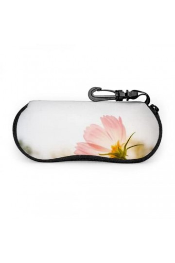 Étui à lunettes, vue naturelle en gros plan fleur rose sous les lunettes de soleil étui souple étui à lunettes en néoprène ul