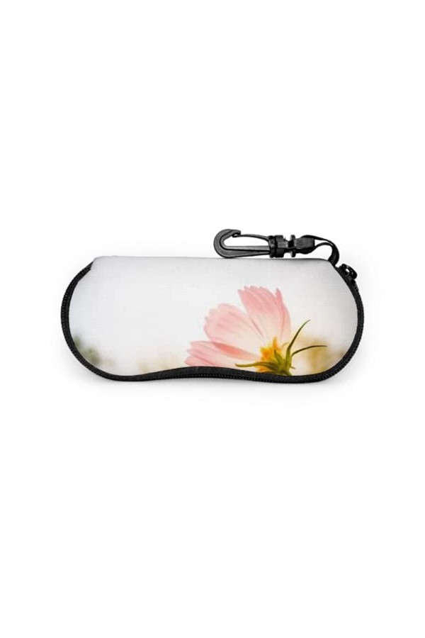 Étui à lunettes, vue naturelle en gros plan fleur rose sous les lunettes de soleil étui souple étui à lunettes en néoprène ul