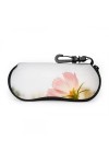 Étui à lunettes, vue naturelle en gros plan fleur rose sous les lunettes de soleil étui souple étui à lunettes en néoprène ul