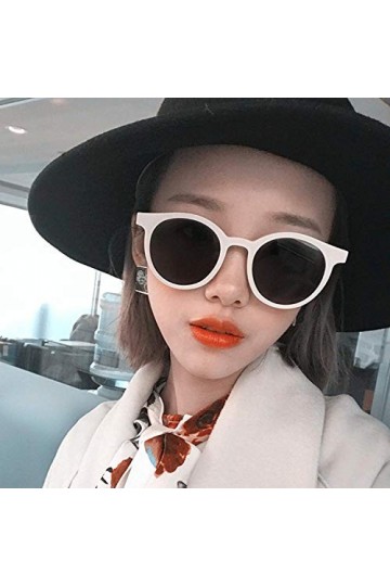 ZYIZEE Lunettes de Soleil Rétro Petit Cadre Rond Femmes Lunettes de Soleil thé Couleur Protection des Yeux Petites Lunettes U