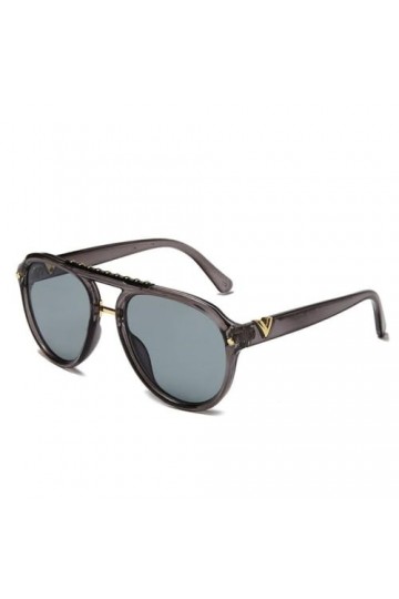 MUTYNE Raffiné Luxe Noir Nuances Dame Lunettes de Soleil Femmes Mode Jambe en Métal Lunettes de Soleil Vintage Lunettes Uv400