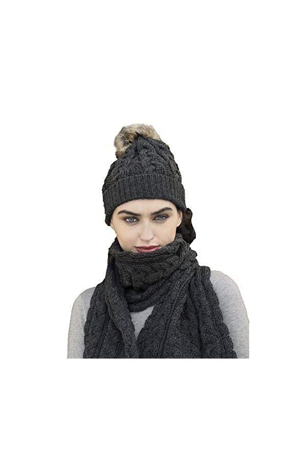 Aran Crafts femmes Bonnet en fausse fourrure pompon en laine tricotee irlandaise 4844-AGRE ,Taille unique,Vert