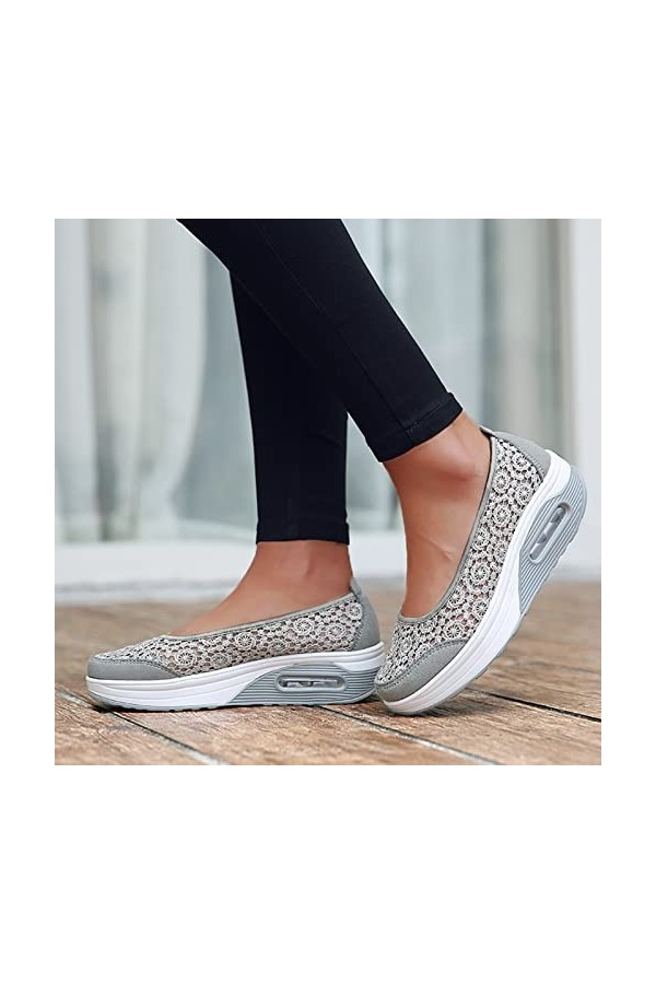 550 Chaussures de Sport Running Basket Femme Slip on Breathe Dentelle Fleur Chaussures De Marche Femmes Mode Baskets Confort 