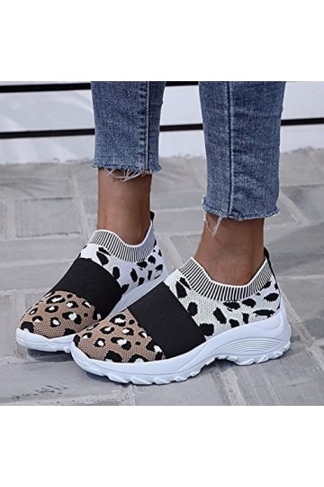 550 Basket de Marche Slip on pour Sneakers Femmes Chaussures Respirantes en Maille à la Mode pour Dames Outdoor Gym Sneakers