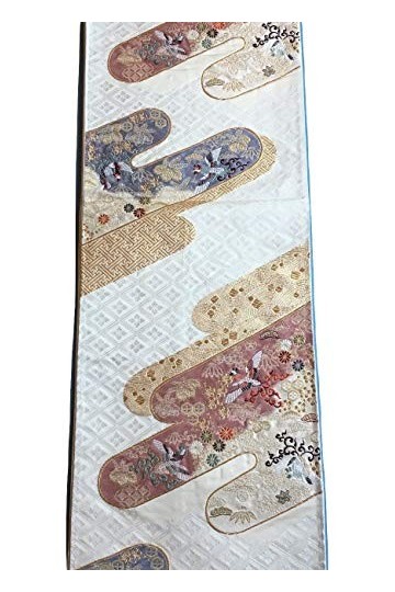 Obi ceinture traditionnelle de kimono pour la décoration dintérieur avec le motif"唐花" fleurs imaginaires 